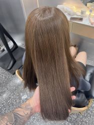 -Tloml salon