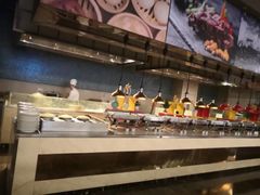 自助取餐区-宜昌富力皇冠假日酒店·咖啡1号西餐厅
