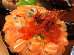 三文鱼火山丼-魔丼屋(日月光店)