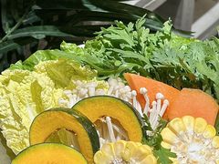 -椰庭·椰子鸡·创意玩家(晶耀前滩店)