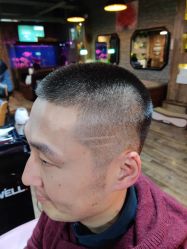点击看大图 -青木造型HAIR·あおき髪を刈る潮人店