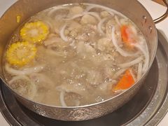 -洪氏嗨捞·猪肚鸡火锅(阳光天地店)