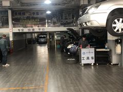 -李师傅修车保养维修连锁(金盏店)