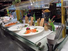 -四海一家自助餐(益田假日广场店)