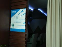 -上海宝宁宝马4S店