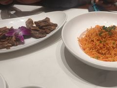 -梅利汴京烤鸭•开封豫菜地标店(东大街店)