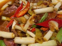 -万重锦·人文川菜馆(骡马市店)