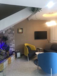 -苗方清颜痘肌研究所