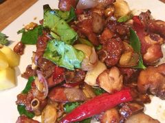 -云海肴·汽锅鸡·云南菜(天山百盛优客店)