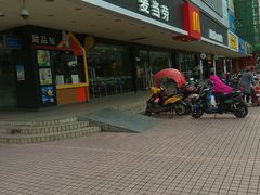 门面-华莱士·全鸡汉堡(沙井车站店)