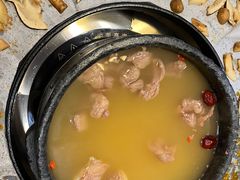 -峰瑞藏地美食·石锅鸡·牦牛肉(大昭寺品牌店)