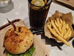 -必胜客(上地华联店)