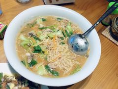 -三姐妹·海鲜大排档