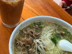 -荣晖咖啡美食(司打口店)