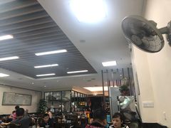 -崇德楼水盆牛羊肉泡馍馆(文艺路店)