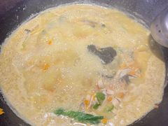 -陈大锅·岳阳鱼馆·地道岳阳菜(美食街店)