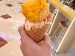 -Inside Scoop Suria KLCC