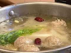 -潮界(LU·ONE凯德晶萃广场店)