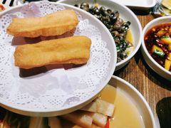-龙巢盱眙龙虾·牛蛙·烧烤宵夜(八卦岭店)