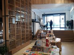 -简屋书店