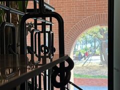 -LESCEDARS Brasserie Bistro香柏树