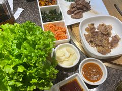 -正苑26年海鲜烤肉•牛尾汤汤饭(东港店)