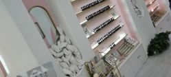 -花系美·美甲美睫精品店