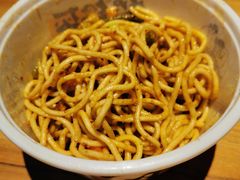 -巷内锅盔(西城都荟店)