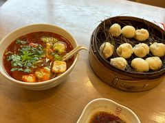 -佬钱湾仔(衣裳街店)