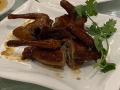 电饭煲乳鸽-粤西稻里(富力路店)