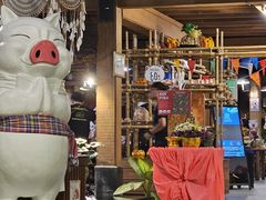-Naughty Nuri’s Phuket
