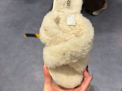 -UGG(燕莎奥特莱斯购物中心店)