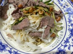 -甘掌门·化州驰名牛杂粉(越秀店)