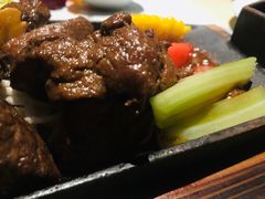 -穹六人间 people 6(岳阳路店)