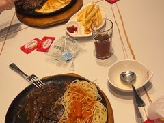 -豪享来(我格广场店)