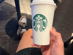 -星巴克臻选(南京金茂览秀城店)