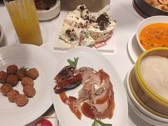 -贝勒爷·酥不腻烤鸭