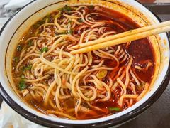 -伊穆祥牛肉面总店·清真