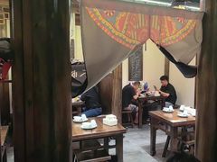 -聚汇三少·龙虾·中餐厅(莫邪路新天地店)