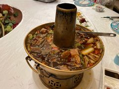 麻辣全家福热锅-御仙都北京菜馆·烤鸭店(双井店)