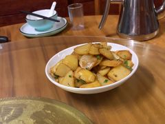 -芦茨金富饭庄·25年老字号·专做稻草鸡