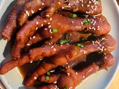 -蜜桃餐厅·伴山(湖滨商业街店)