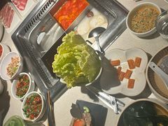 -海底捞火锅鲜切牛肉主题店(长寿路店)