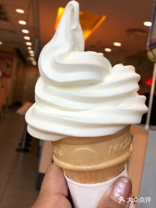 麦当劳(盐城世纪大道得来速店)甜筒图片