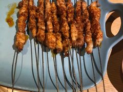 -街角等你.大连海鲜烧烤.经典铁板海鲜串(西安路店)