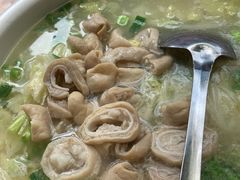 -茅屋大酒店