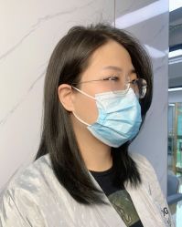 -So·So卡凡 