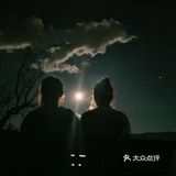 夜晚的洱海