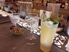 -Shift cocktail bar鸡尾酒吧
