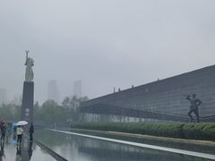 -侵华日军南京大屠杀遇难同胞纪念馆-停车场